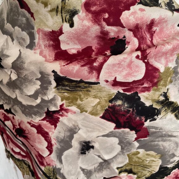 Women's 34" Square Floral Design Polyester Scarf Made In Italy - Picture 7 of 13